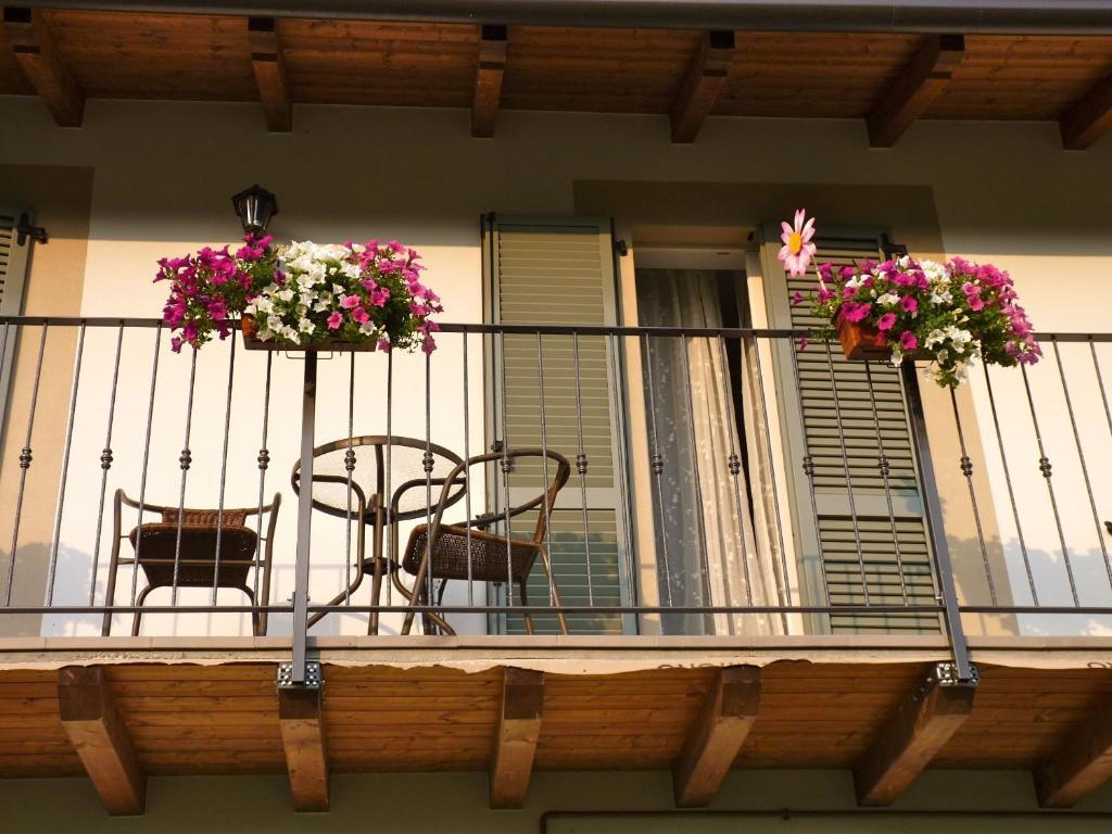 B&B Mario & Mario Trezzo Tinella Exterior foto